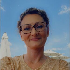 Meet your Posher, Stacy